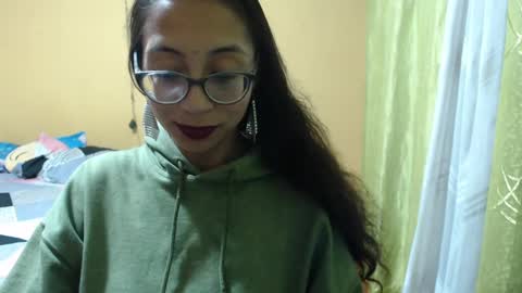 Snapshot of violetsexhot999 chatting on 03/08/25, 05:59 Violet777 online show from 03/08/25, 05:59