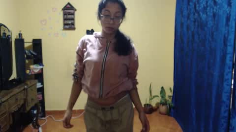 Snapshot of violetsexhot999 chatting on 10/10/25, 02:10 Violet777 online show from 10/10/25, 02:10