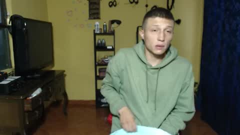 Snapshot of violetsexhot999 chatting on 10/11/25, 10:58 Violet777 online show from 10/11/25, 10:58