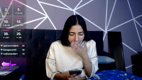Snapshot of violett1126 chatting on 04/29/26, 05:55 1126 online show from 04/29/26, 05:55