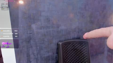 Snapshot of violett_collins_ chatting on 02/09/25, 08:24 Violett online show from 02/09/25, 08:24