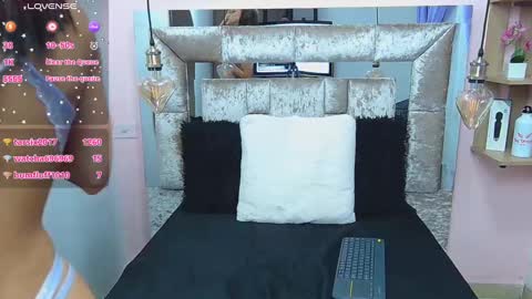 Snapshot of violett_froz chatting on 02/16/25, 12:41 Violeta froz online show from 02/16/25, 12:41