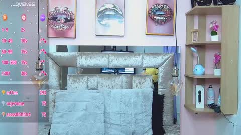 Snapshot of violett_froz chatting on 02/28/25, 08:39 Violeta froz online show from 02/28/25, 08:39