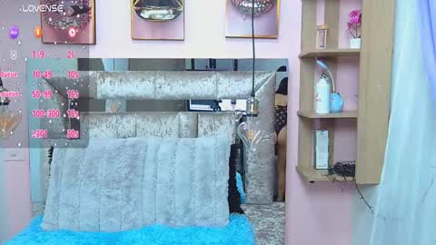 Snapshot of violett_froz chatting on 03/03/25, 04:14 Violeta froz online show from 03/03/25, 04:14