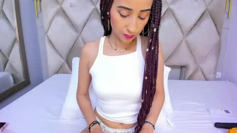 Violett  online show from 04/16/26, 08:31