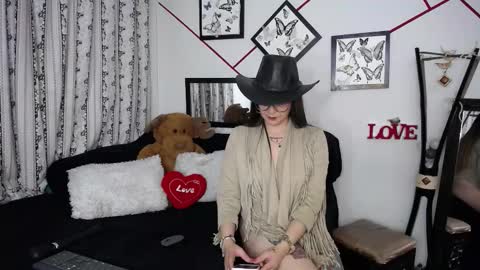 violetta_afrodita online show from 10/14/25, 02:12