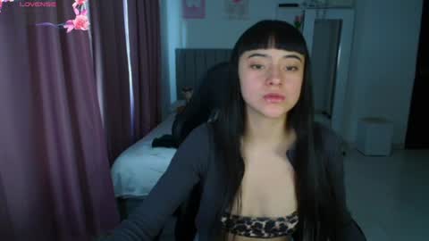 Snapshot of violetta_black483 chatting on 07/30/26, 04:39 Violetta online show from 07/30/26, 04:39