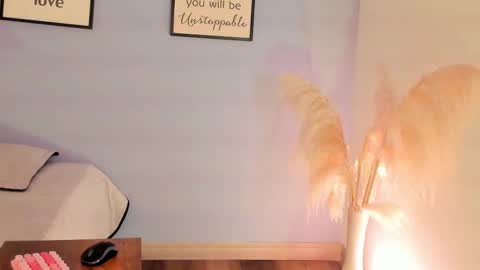 violetta_bold online show from 02/25/25, 02:44