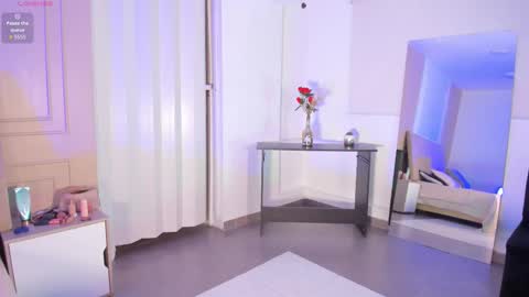 Snapshot of violetta_bold chatting on 02/17/26, 12:01 violetta_bold online show from 02/17/26, 12:01