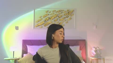 violetta_finch online show from 10/18/25, 10:27