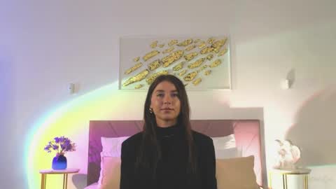 violetta_finch online show from 04/11/26, 10:19