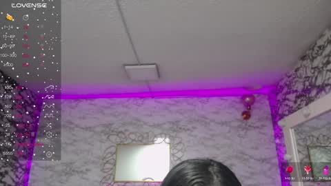 Snapshot of violetta_jhonson_v chatting on 01/10/25, 03:18 Violetta online show from 01/10/25, 03:18