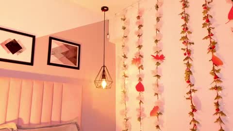 Violetta nur online show from 12/07/24, 11:40