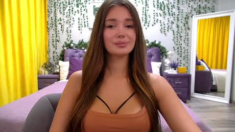 Snapshot of violettacosmo chatting on 12/16/24, 06:49 ViolettaCosmo online show from 12/16/24, 06:49