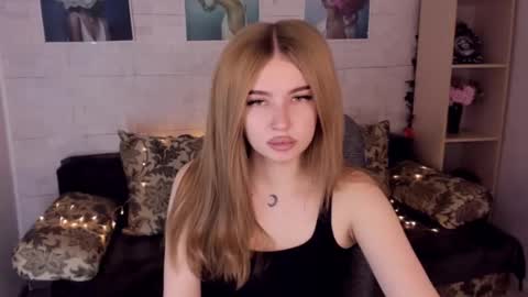 ViolettaOtis online show from 12/16/24, 02:38