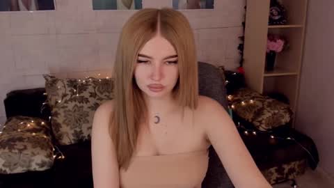 ViolettaOtis online show from 12/30/24, 11:37