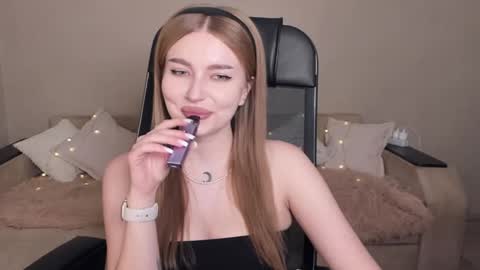 ViolettaOtis online show from 02/06/25, 02:26