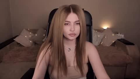 ViolettaOtis online show from 02/20/25, 03:41