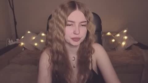 ViolettaOtis online show from 01/08/26, 01:02