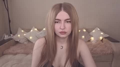 ViolettaOtis online show from 01/11/26, 10:09