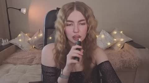 ViolettaOtis online show from 02/17/26, 12:56