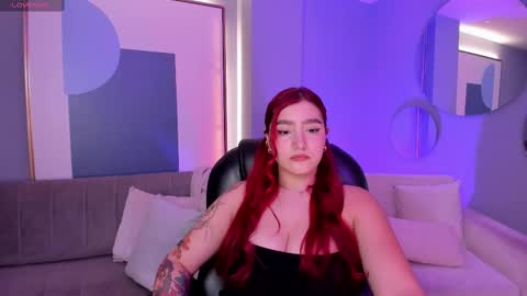 Violett Castel online show from 03/12/25, 07:28