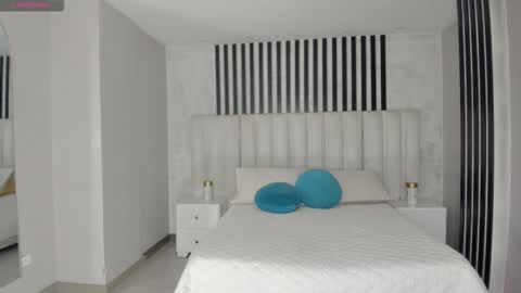 Violett Castel online show from 03/21/26, 06:55