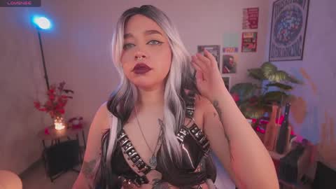 JULIE UWU online show from 03/31/26, 07:58