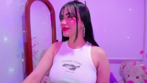 Snapshot of violette_laurent chatting on 03/10/26, 10:20 violette_laurent online show from 03/10/26, 10:20