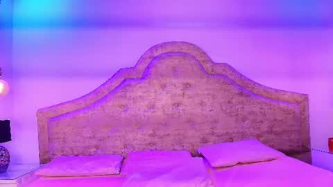 violettenoi online show from 07/25/26, 08:06