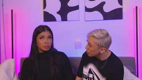 Violet online show from 12/10/24, 05:39