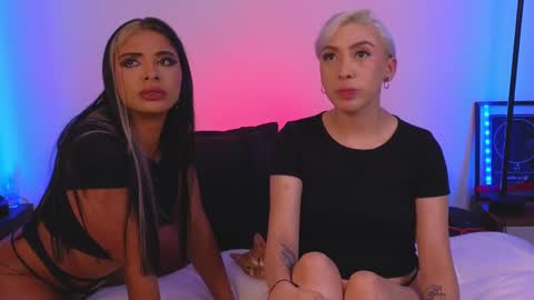 Violet online show from 02/11/25, 04:22