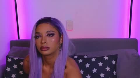 Violet online show from 03/08/25, 01:06