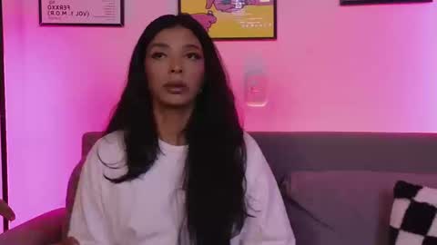 Violet online show from 09/19/25, 04:25