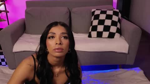 Violet online show from 02/17/26, 06:36