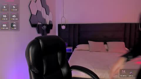 Violett  online show from 02/03/26, 06:46