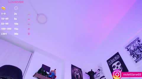 Snapshot of violettlane chatting on 12/21/24, 02:19 Violeta online show from 12/21/24, 02:19