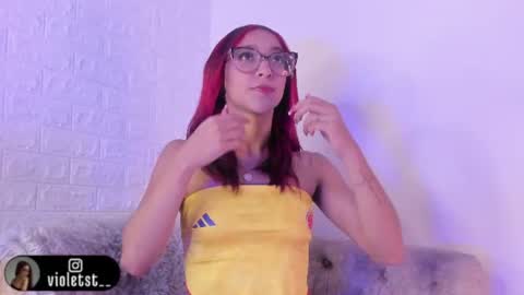 violetwinters_ online show from 06/18/26, 03:51