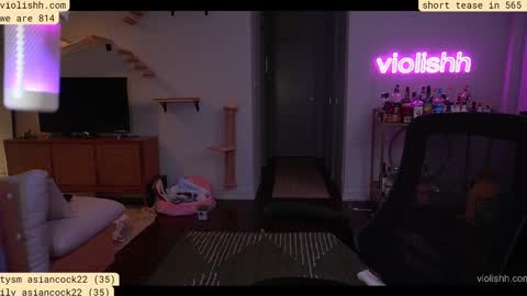 Snapshot of violishh chatting on 09/16/25, 01:28 follow me on twitter violishh and ig violishh  online show from 09/16/25, 01:28