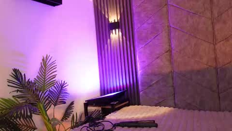 viollettebylyly online show from 03/17/26, 12:41