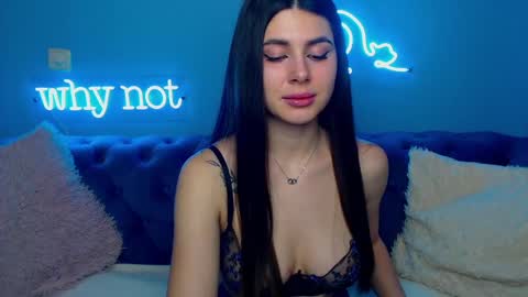 Snapshot of viollinalv chatting on 01/13/25, 11:52 viollinalv online show from 01/13/25, 11:52