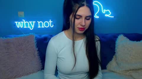 Snapshot of viollinalv chatting on 01/24/25, 05:42 viollinalv online show from 01/24/25, 05:42