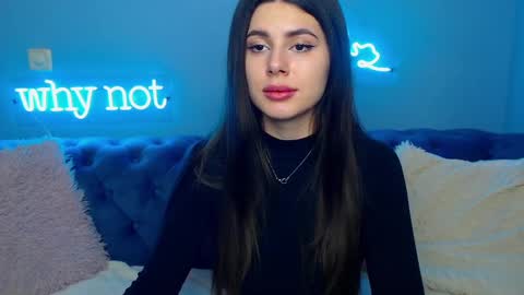 Snapshot of viollinalv chatting on 01/25/25, 08:42 viollinalv online show from 01/25/25, 08:42