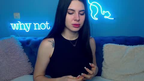 Snapshot of viollinalv chatting on 02/01/25, 05:39 viollinalv online show from 02/01/25, 05:39