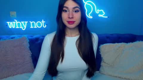 Snapshot of viollinalv chatting on 02/08/25, 05:40 viollinalv online show from 02/08/25, 05:40