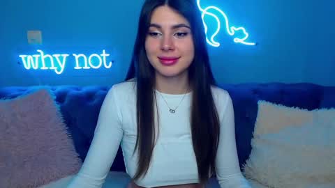 Snapshot of viollinalv chatting on 02/08/25, 11:44 viollinalv online show from 02/08/25, 11:44