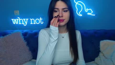 Snapshot of viollinalv chatting on 02/22/25, 05:44 viollinalv online show from 02/22/25, 05:44