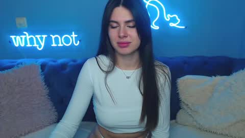 Snapshot of viollinalv chatting on 02/22/25, 03:36 viollinalv online show from 02/22/25, 03:36