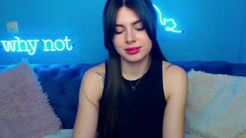 Snapshot of viollinalv chatting on 02/24/25, 08:49 viollinalv online show from 02/24/25, 08:49