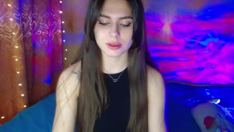 Snapshot of viollinalv chatting on 03/04/25, 09:11 viollinalv online show from 03/04/25, 09:11